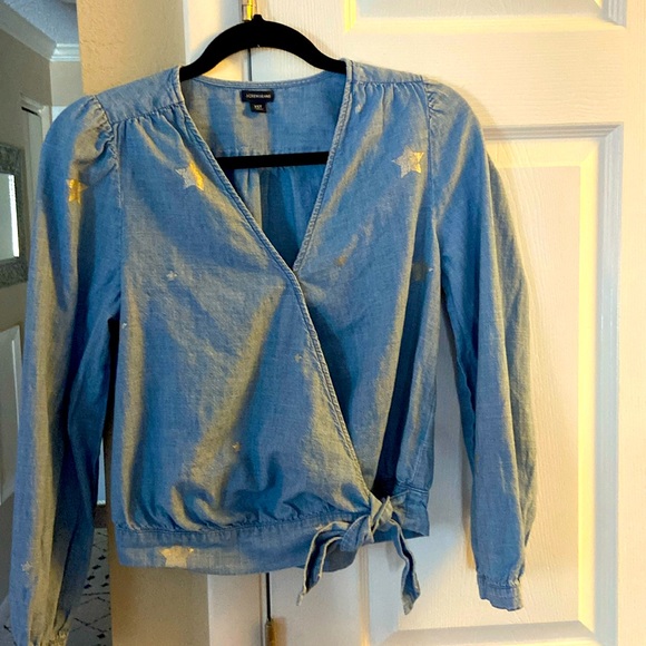 J. Crew Denim Wrap Top with Silver Stars! So cute!! XS. NWOT. - Picture 2 of 7